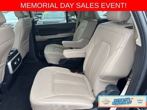 Certified 2024 Ford Expedition Limited AWD/4WD image 15