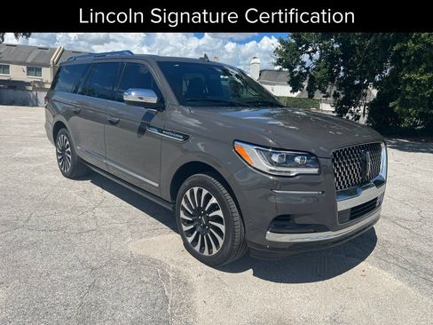 Used 2024 Lincoln Navigator L Black Label AWD/4WD image 1