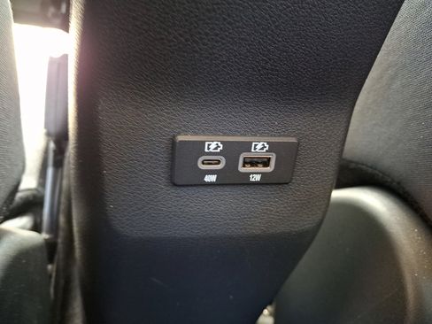 Certified 2025 Nissan Kicks SV w/ Charging Package FWD image 14