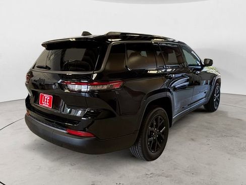 New 2026 Jeep Grand Cherokee L 4WD image 6