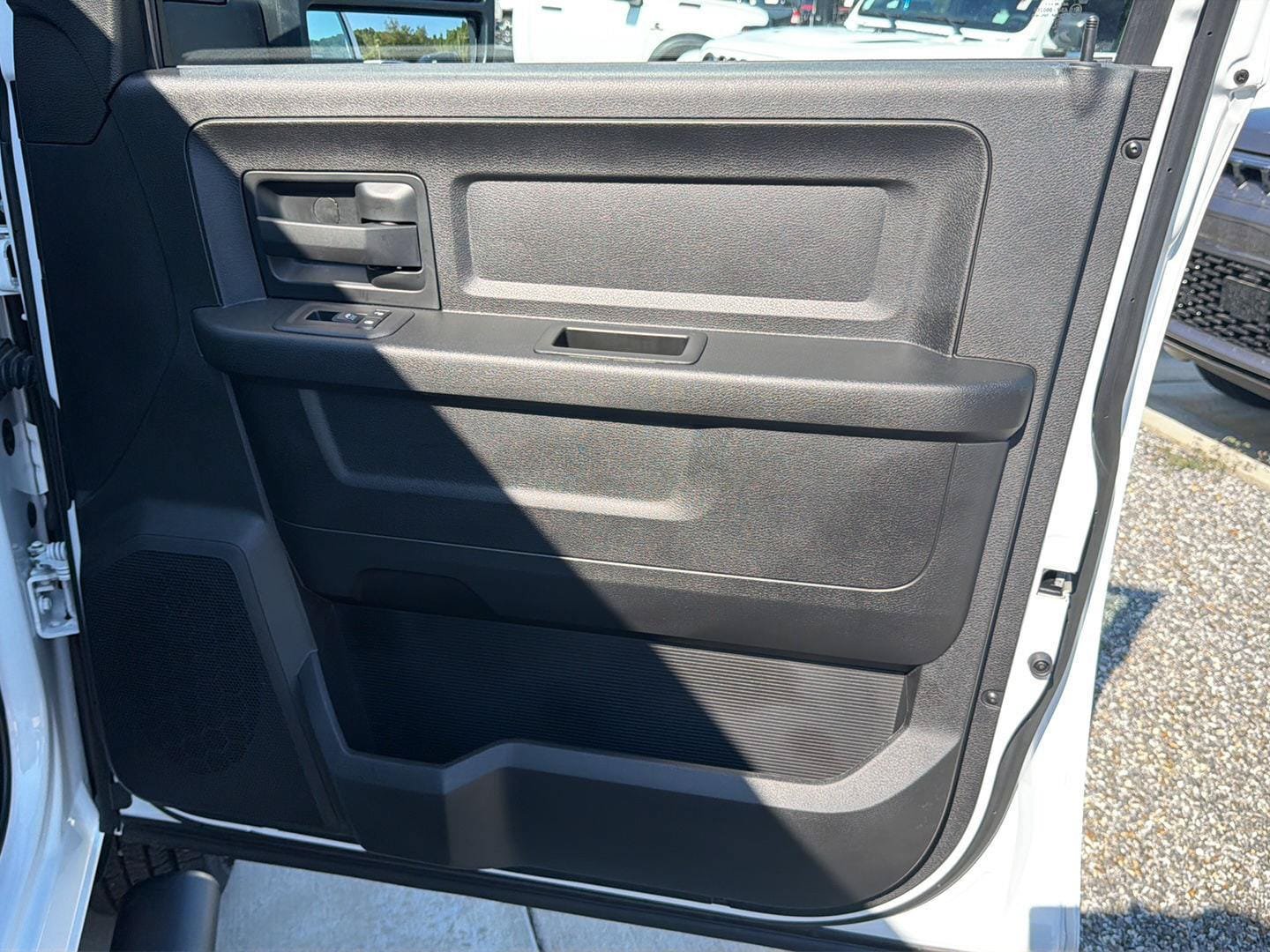 Used 2025 RAM 3500 Tradesman AWD/4WD image 36