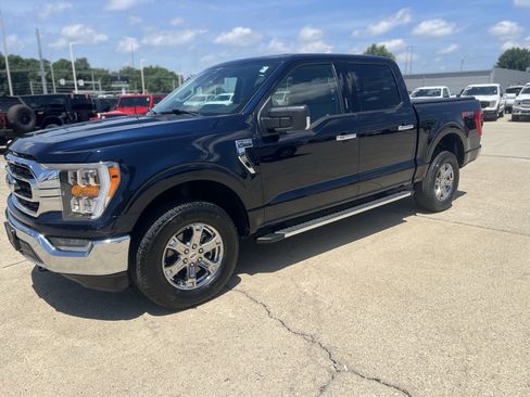 Used 2023 Ford F150 XLT w/ Equipment Group 302A High AWD/4WD image 10