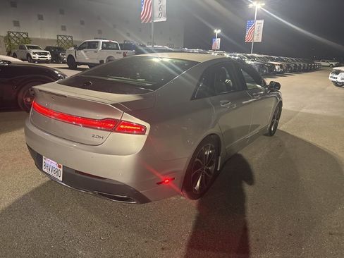 Used 2019 Lincoln MKZ Reserve w/ Reserve Plus Package image 6