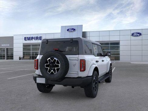 New 2026 Ford Bronco Outer Banks image 8