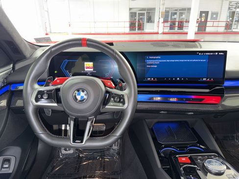 Used 2025 BMW M5 Base w/ Carbon Package image 13