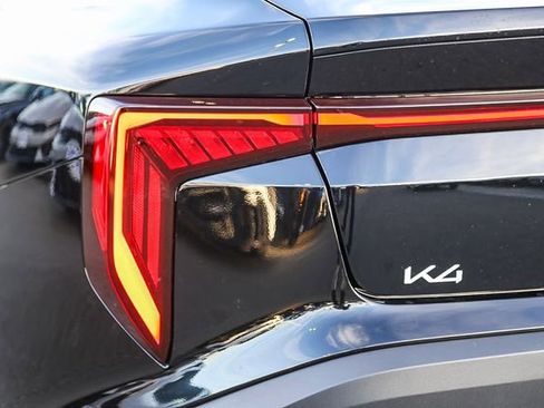 New 2026 Kia K4 EX image 17