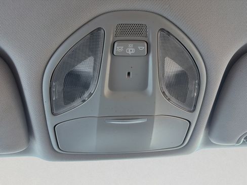 Used 2017 Hyundai Santa Fe Sport AWD/4WD image 19