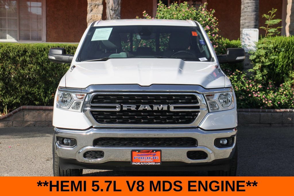Used 2022 RAM 1500 Big Horn AWD/4WD image 3