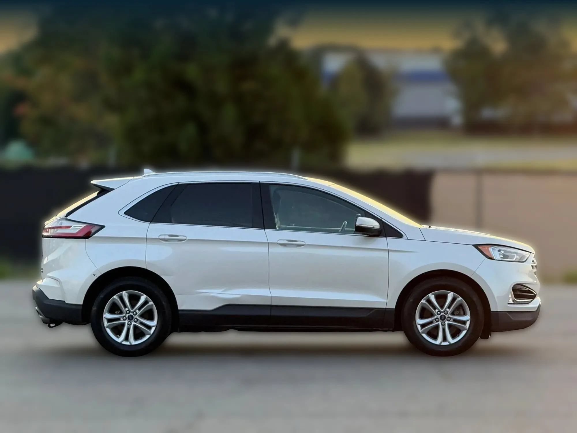 Used 2019 Ford Edge SEL w/ Equipment Group 201A AWD/4WD image 7