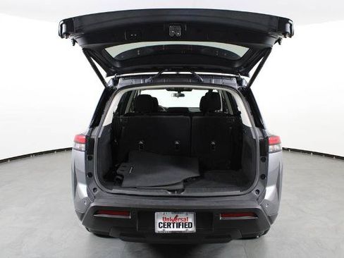 Certified 2025 Nissan Pathfinder SV AWD/4WD image 17