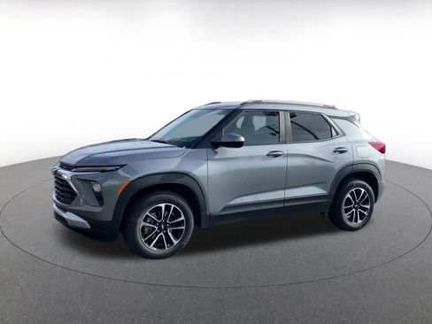 Used 2025 Chevrolet TrailBlazer LT image 8