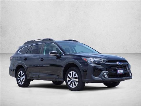 Used 2024 Subaru Outback Premium AWD/4WD image 3