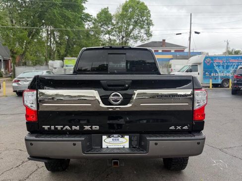 Used 2018 Nissan Titan Platinum Reserve w/ Platinum Utility Package image 7