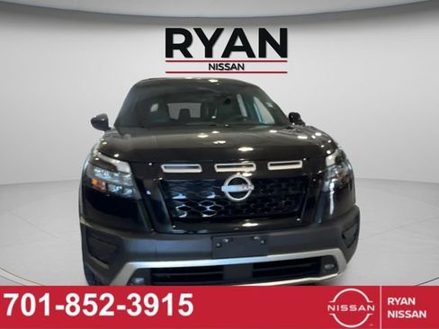 Certified 2023 Nissan Pathfinder Rock Creek image 8