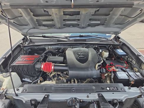 Used 2019 Toyota Tacoma TRD Sport AWD/4WD image 20