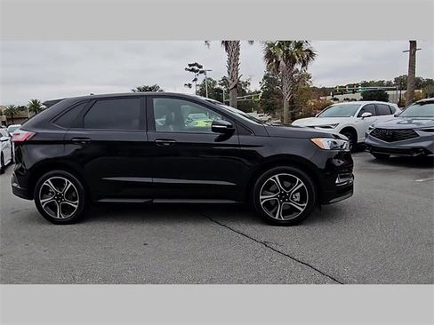 Used 2020 Ford Edge ST image 29