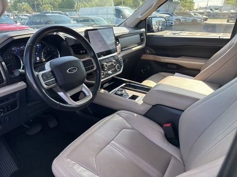 Used 2024 Ford Expedition Max Limited RWD image 9