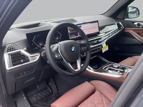 New 2026 BMW X5 xDrive40i AWD/4WD image 9