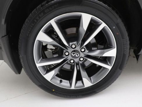 Used 2023 INFINITI QX60 Luxe w/ Performance Audio Package image 9