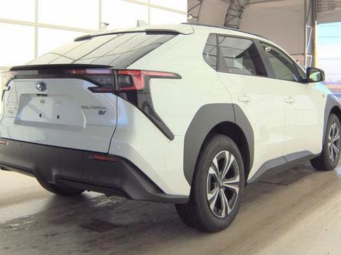 Used 2024 Subaru Solterra Premium image 5