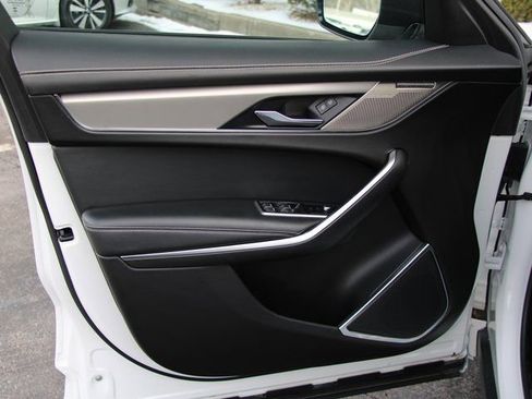 Used 2025 Jaguar F-PACE R-Dynamic S image 14