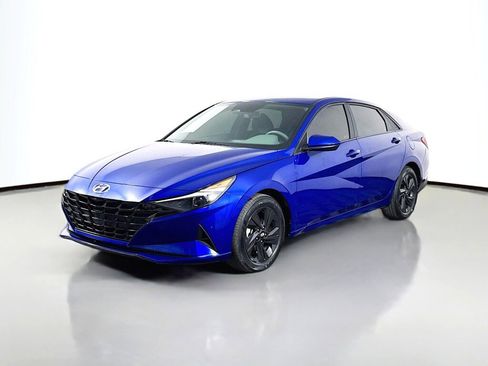 Used 2021 Hyundai Elantra SEL w/ Convenience Package FWD image 1