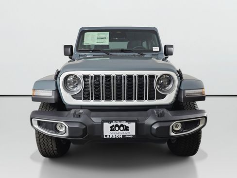 New 2026 Jeep Wrangler Unlimited Sahara w/ Whitecap Package AWD/4WD image 10