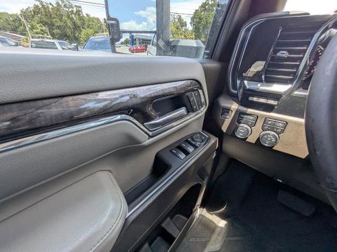 Used 2024 Chevrolet Silverado 2500 LTZ w/ LTZ Plus Package AWD/4WD image 25