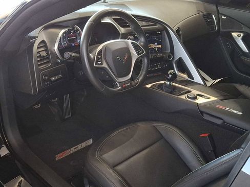 Used 2015 Chevrolet Corvette Z06 w/ 2LZ Preferred Equipment Group image 3