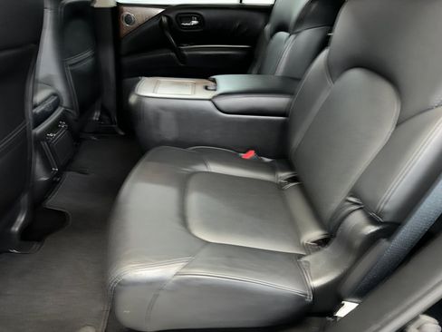 Used 2024 Nissan Armada SL w/ Captain's Chairs Package AWD/4WD image 20