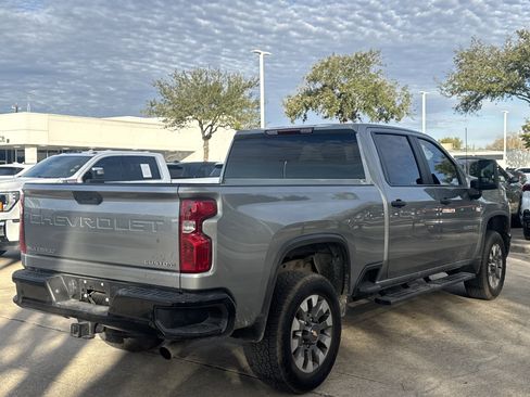 Used 2025 Chevrolet Silverado 2500 Custom w/ Custom Value Package image 11