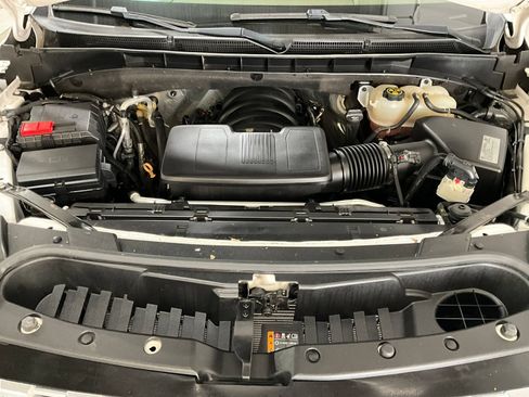 Used 2021 GMC Yukon XL Denali w/ Denali Premium Package AWD/4WD image 13