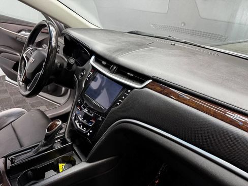 Used 2017 Cadillac XTS Luxury image 53