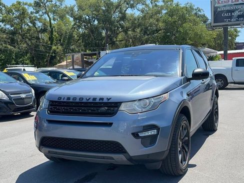 Used 2018 Land Rover Discovery Sport HSE AWD/4WD image 3