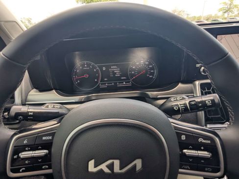 Used 2022 Kia Sorento S w/ Panoramic Sunroof Package FWD image 33