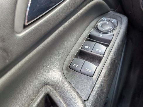 Used 2024 Chevrolet Equinox LT image 30