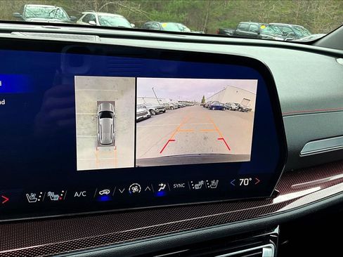 Used 2025 Chevrolet Traverse RS w/ LPO, Floor Liner Package image 9