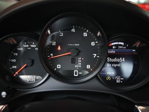 Used 2025 Porsche 718 Cayman RWD image 28