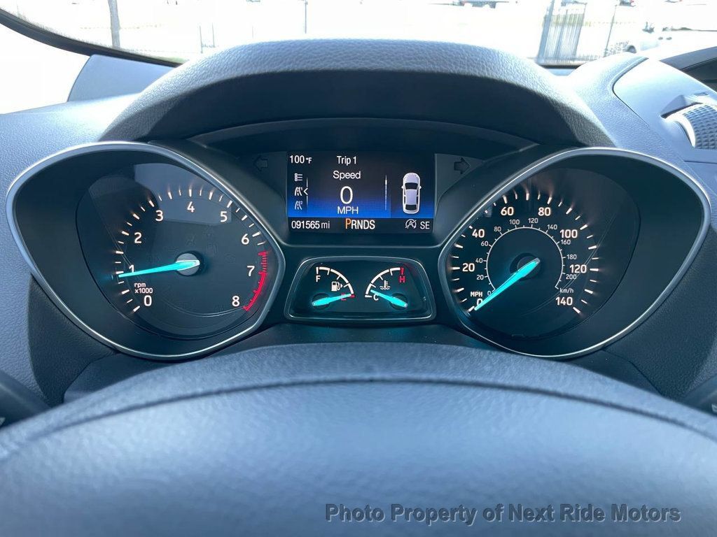 Used 2017 Ford Escape SE FWD image 22