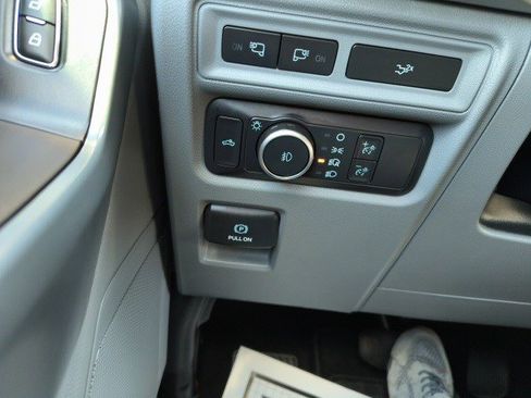 Used 2022 Ford F150 XLT w/ Equipment Group 302A High image 22