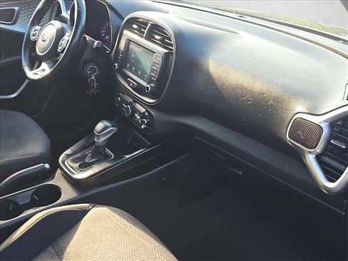 Used 2021 Kia Soul X-Line image 20