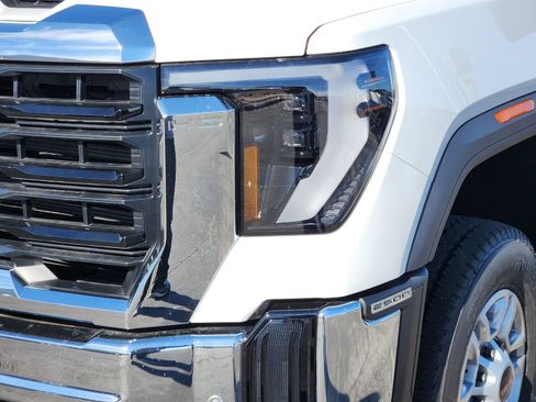 New 2026 GMC Sierra 2500 Pro w/ 1SA Pro Safety Plus Package image 11