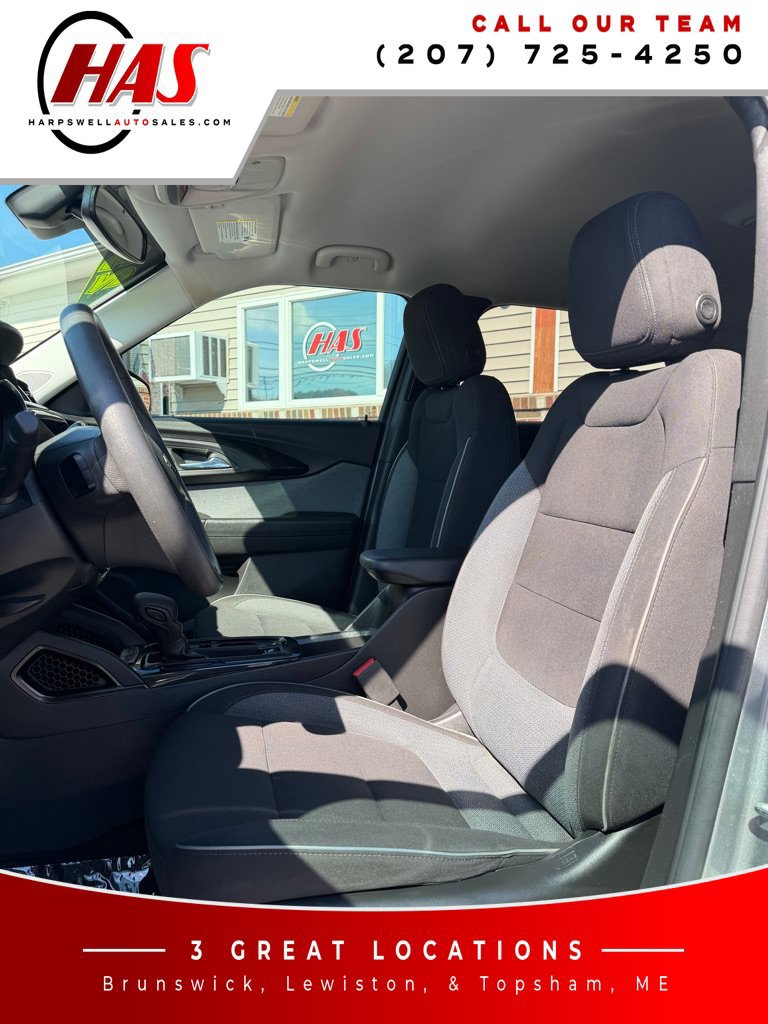 Used 2023 Chevrolet TrailBlazer LT w/ Convenience Package AWD/4WD image 10