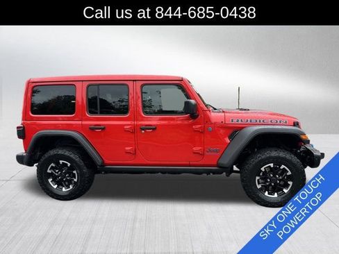 Used 2024 Jeep Wrangler Unlimited Rubicon 4xe w/ Capability Package image 4