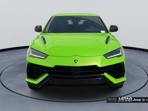 Used 2023 Lamborghini Urus S image 2