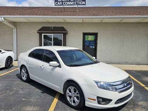 Used 2012 Ford Fusion SE FWD image 2