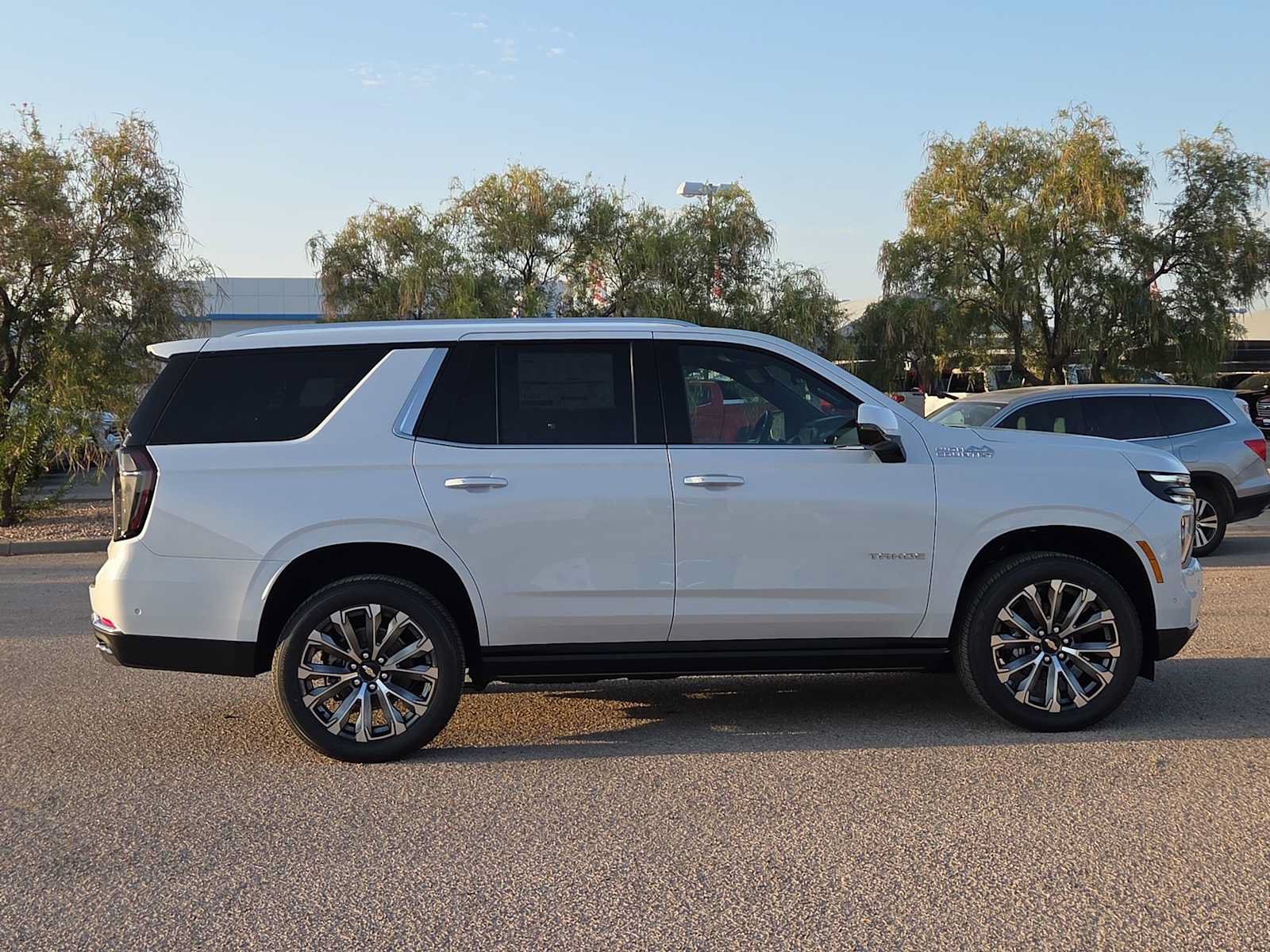 New 2026 Chevrolet Tahoe High Country AWD/4WD image 9