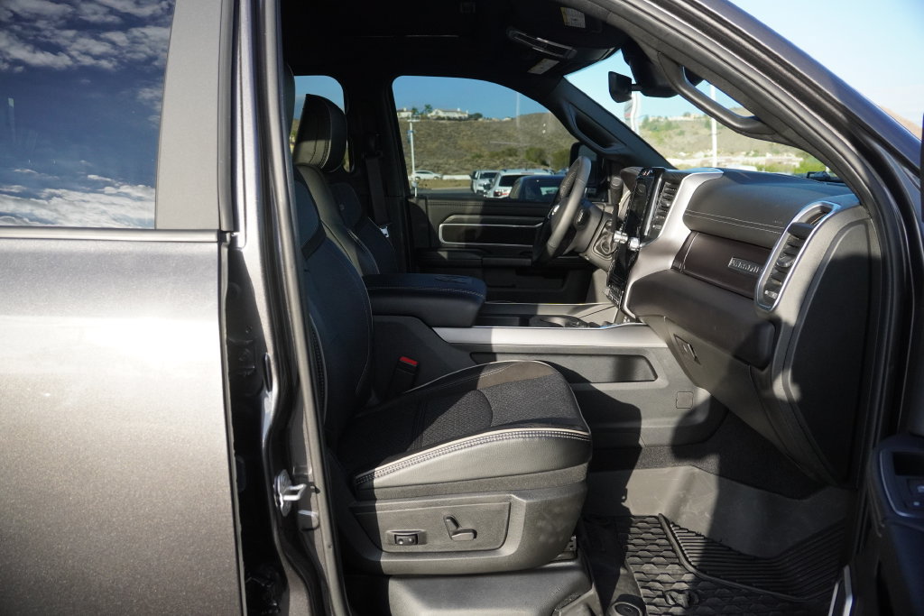 Used 2024 RAM 3500 Laramie w/ Night Edition AWD/4WD image 30