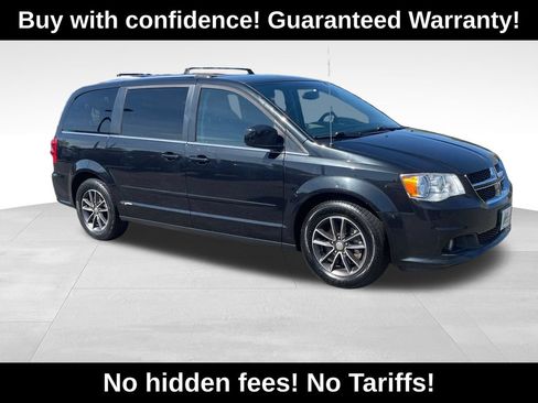 Used 2016 Dodge Grand Caravan SXT FWD image 1