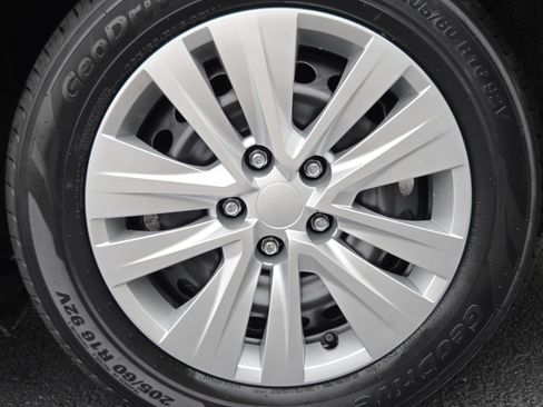 Used 2021 Nissan Sentra S FWD image 12